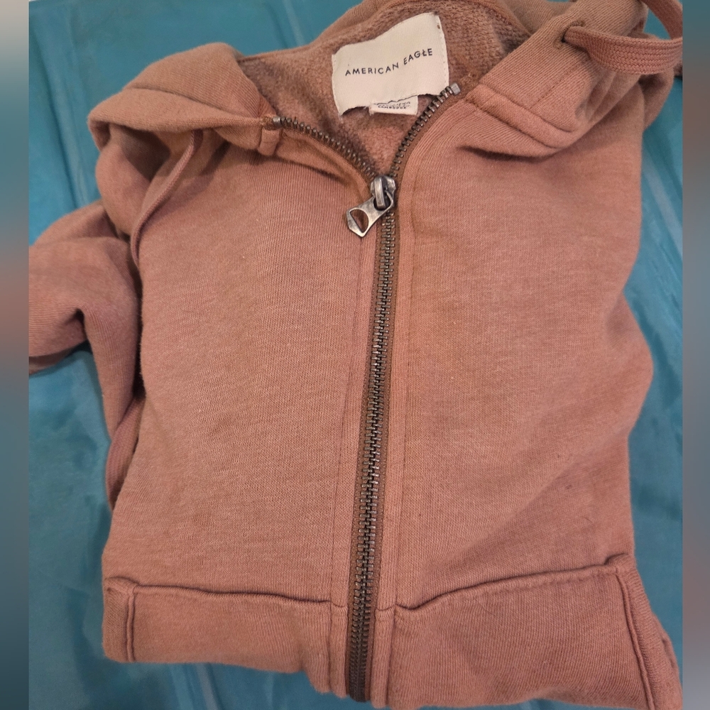 American Eagle Outfitters Junior Tan Zip-Up Hoodie